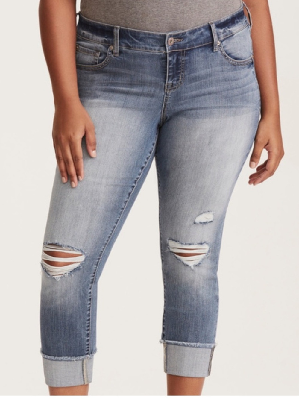 Torrid Premium Boyfriend Cropped Jeans Light Wash Raw Hem size 20 26” inseam EUC
